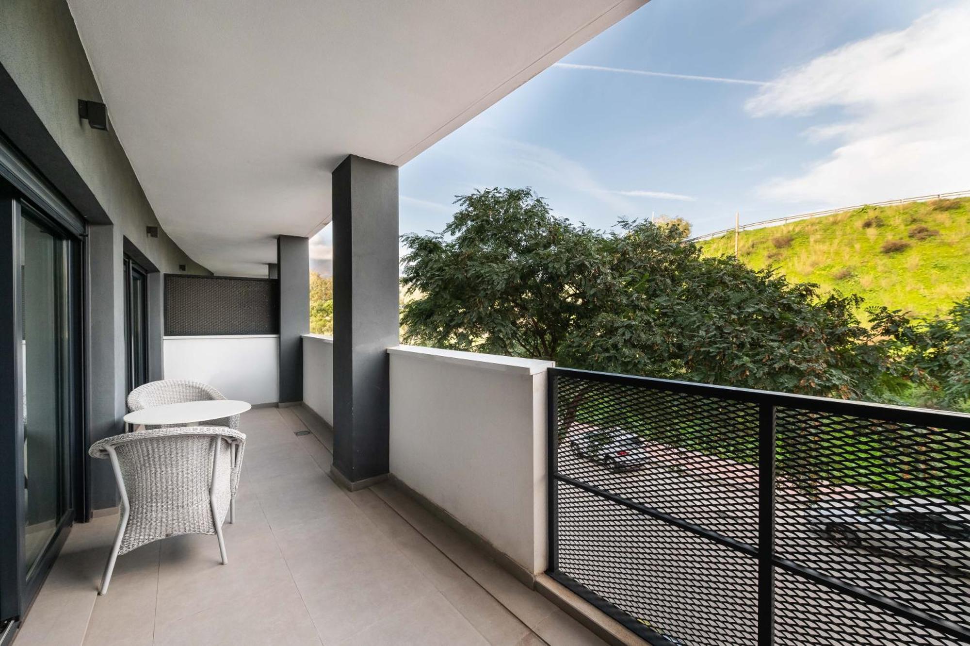 Estepona Wellingtonia Εξωτερικό φωτογραφία