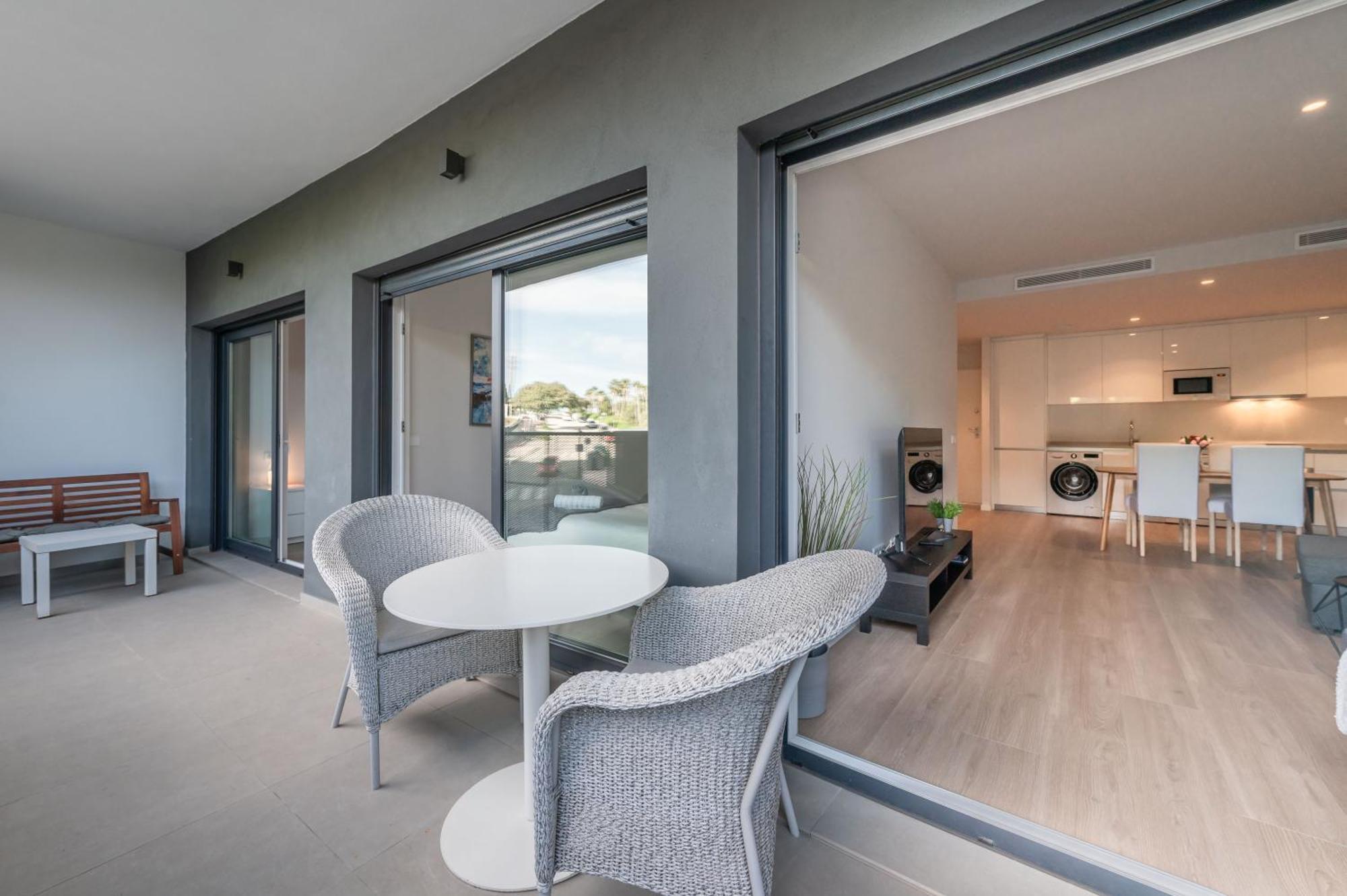 Estepona Wellingtonia Εξωτερικό φωτογραφία
